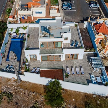 Fabulous Contemporary 5 Bedroom Villa With Private Heated Pool, Sleeps Max 13 卡亚俄萨尔瓦赫 外观 照片