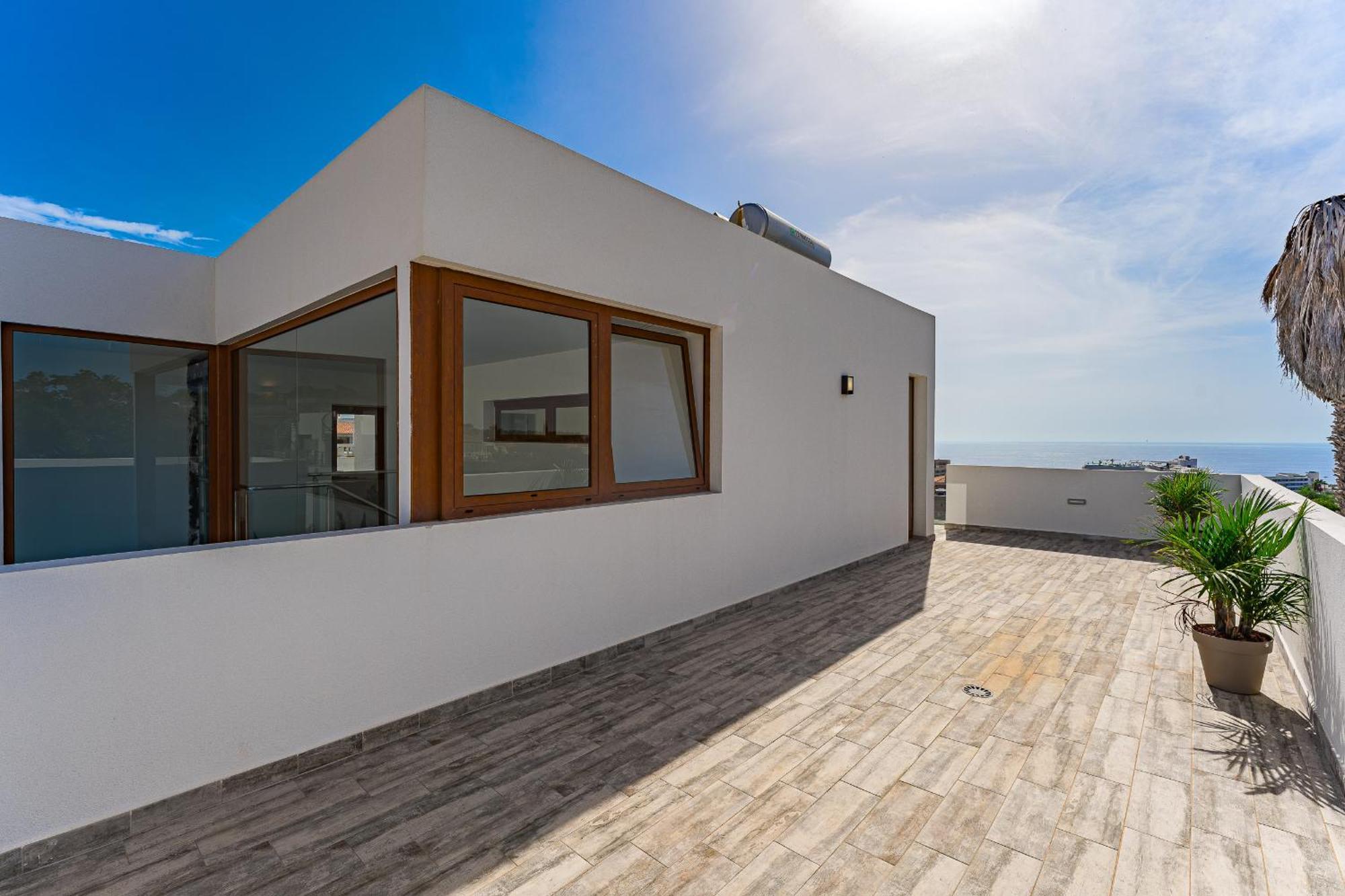 Fabulous Contemporary 5 Bedroom Villa With Private Heated Pool, Sleeps Max 13 卡亚俄萨尔瓦赫 外观 照片